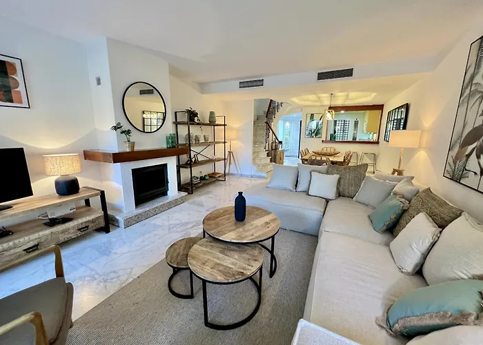 2 - Grande Townhouse Proche De La A Costalita