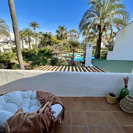 Prázdninový dům 2 - Grande Townhouse Proche De La A Costalita Estepona