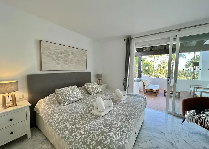 2 - Grande Townhouse Proche De La A Costalita Сasa de vacaciones Estepona